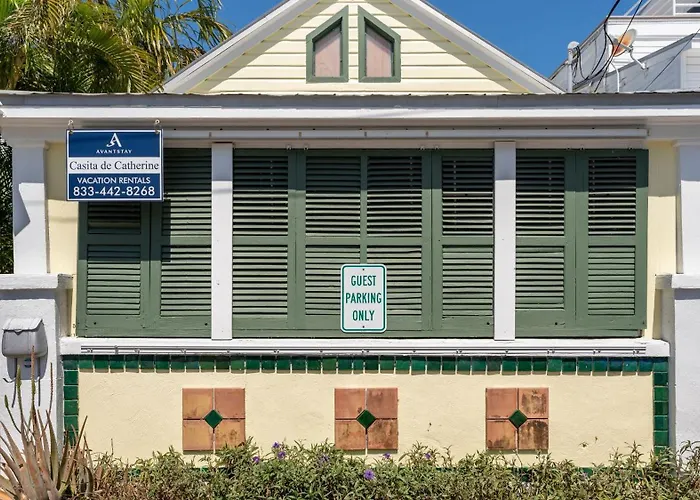 Casita De Catherine By Avantstay 1 Block To Duval St W Hot Tub Key West